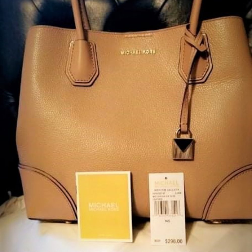 Michael Kors 100% Authentic NWT Luxury Handbag Mecer Gallery Fawn Tote